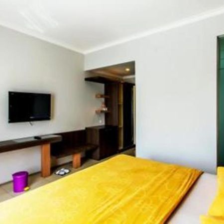 Andelir Hotel Bandung Extérieur photo